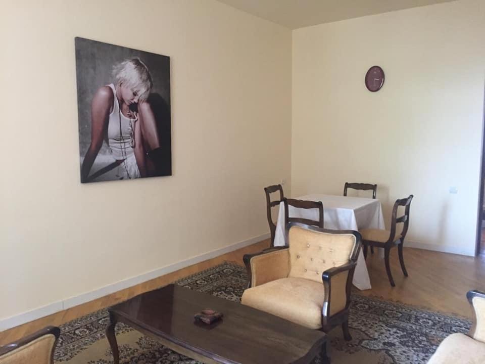 Holiday Home Jereván Kültér fotó